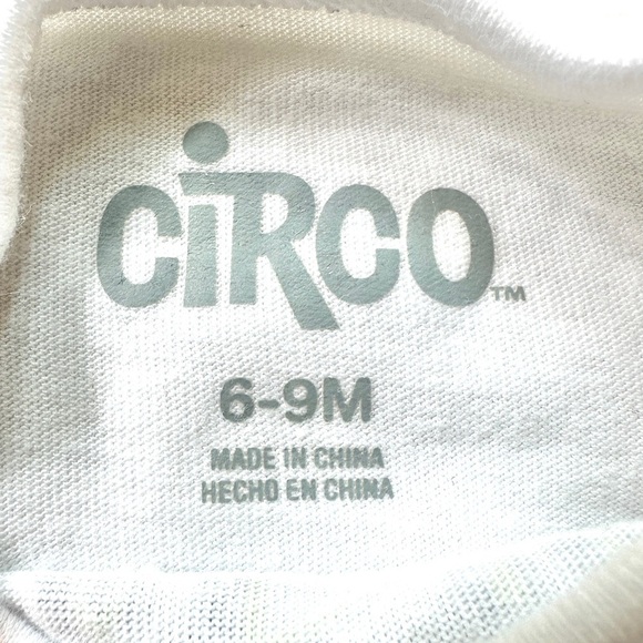 ⭐️ 5 for $25 Set of 2 Baby Onesies Size 6-9 Months - Picture 8 of 9